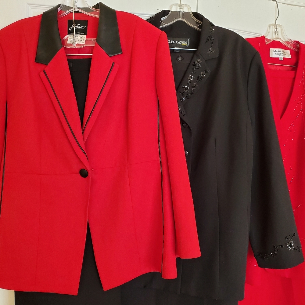 (3) PLUS SIZE SUITS SIZE 22W